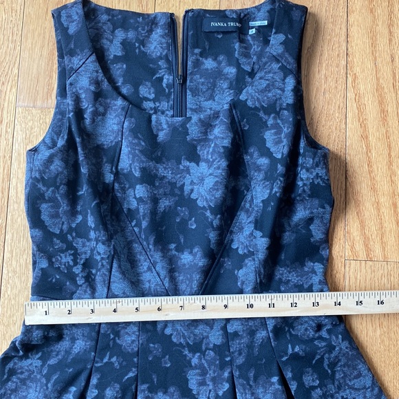 Ivanka Trump dress size 4 - Picture 6 of 8